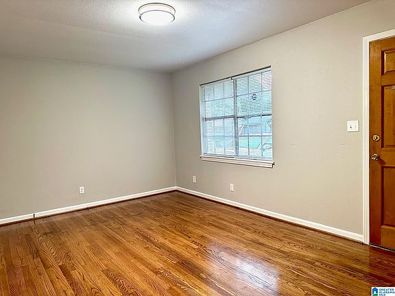 2nd image of 656 Brooksdale Dr