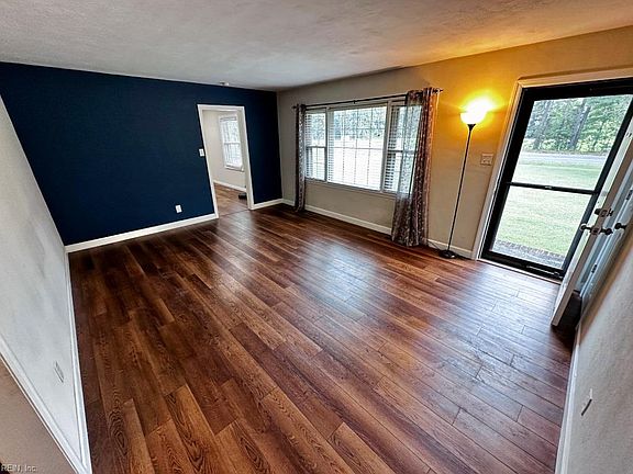 5th image of 27005 Meherrin Rd