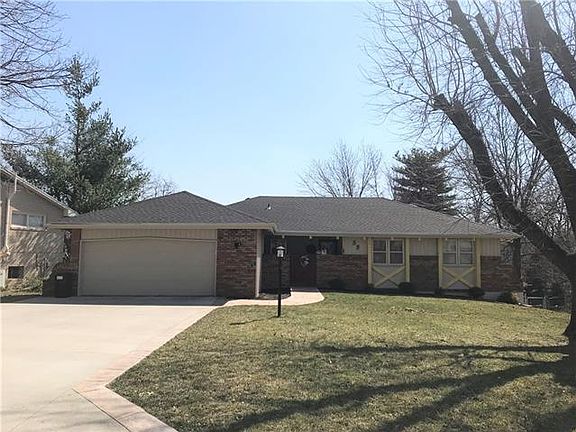 2nd image of 38 Northridge Dr