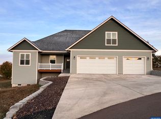 36743 Bourbon Ridge Ln, Lebanon, OR 97355