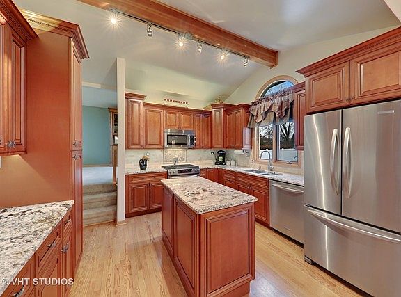 5th image of 11809 Boyne Ct