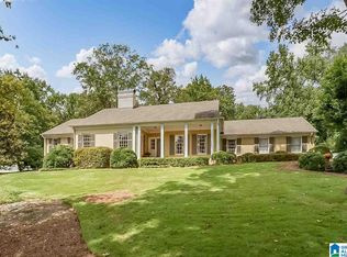 3244 E Briarcliff Cir, Mountain Brook, AL 35223