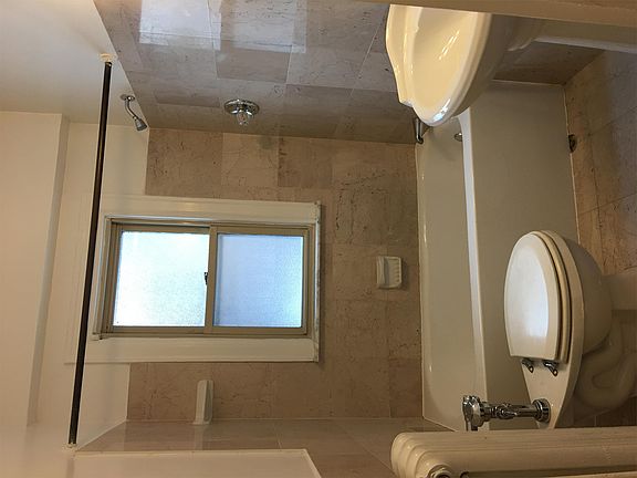 3rd image of 1130 Parker St APT 117