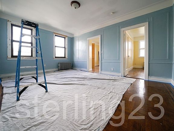 2nd image of 2802 46th St #2