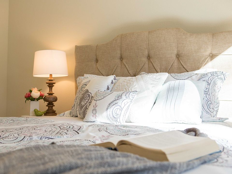 Enjoy the comforts of homeownership at Forest Creek by LGI Homes.