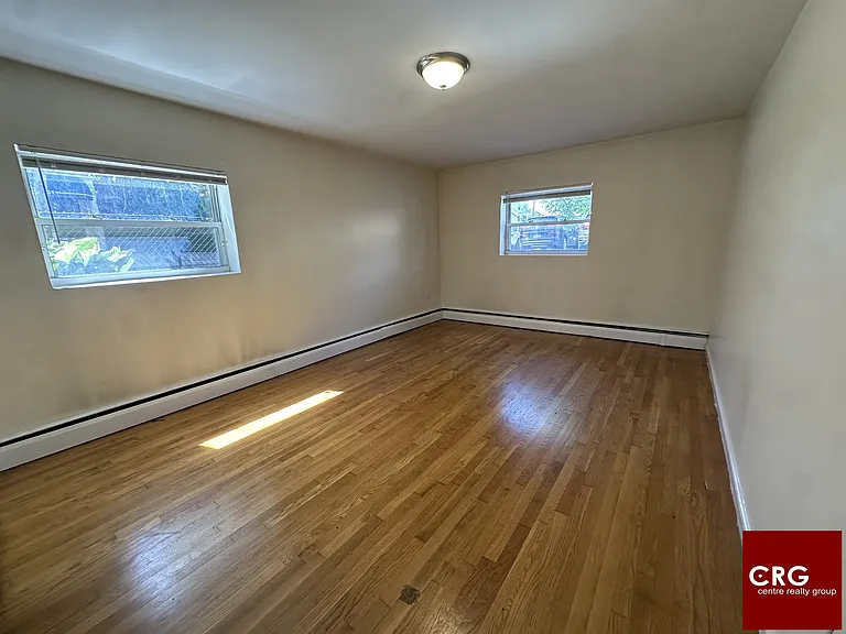 33-34 Gardner St #U5 — Photo 6