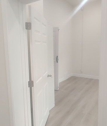 5th image of 1333 S Park Ave