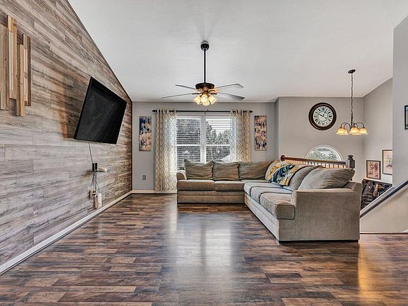 4th image of 5019 Nicholas Hill Ln