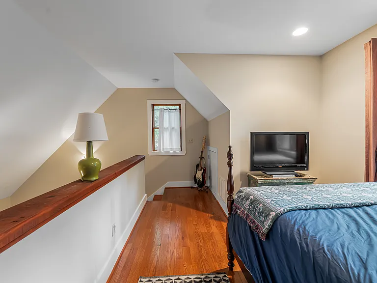 51B Westover Dr #B — Photo 21
