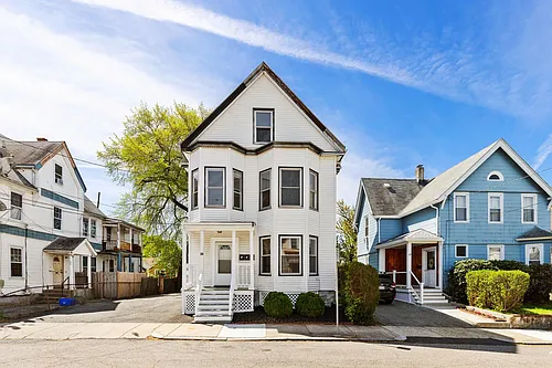 28 Ripley St #2 Photo 1