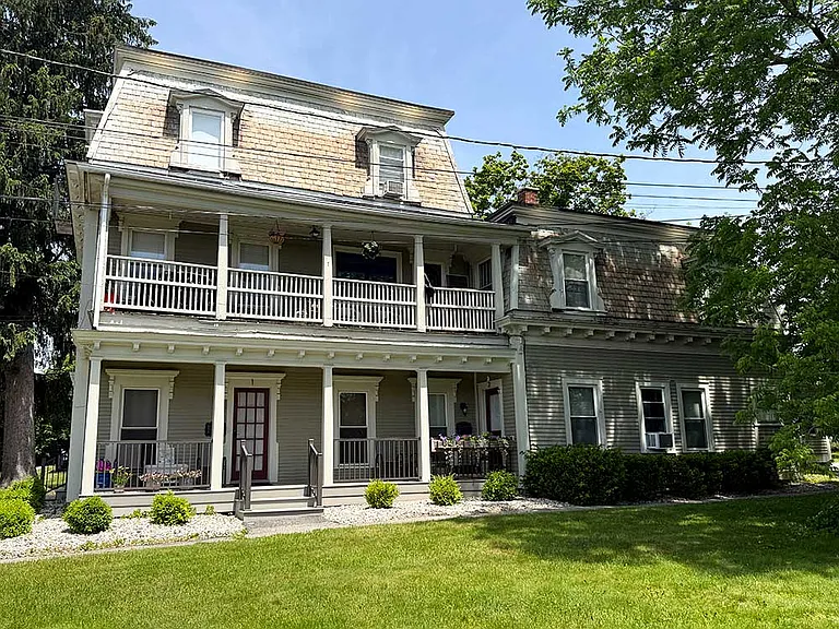 32 Nichols St #5 — Photo 21
