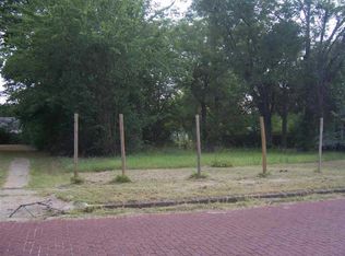 214 8th Ave NW, Ardmore, OK 73401