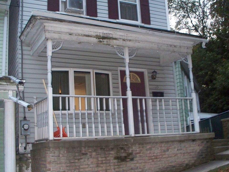 1st image of 15 Beech St