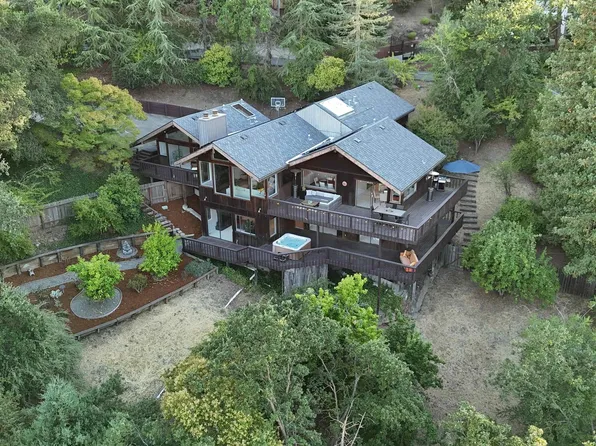 130 Hillcroft Way, Walnut Creek, CA 94597