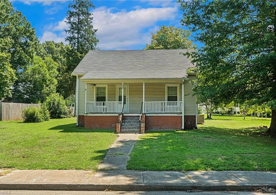 1st image of 59 Park Cir