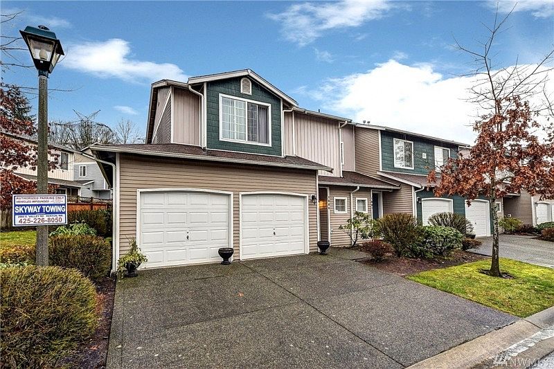 1st image of 1011 Kirkland Ave SE Unit 1080