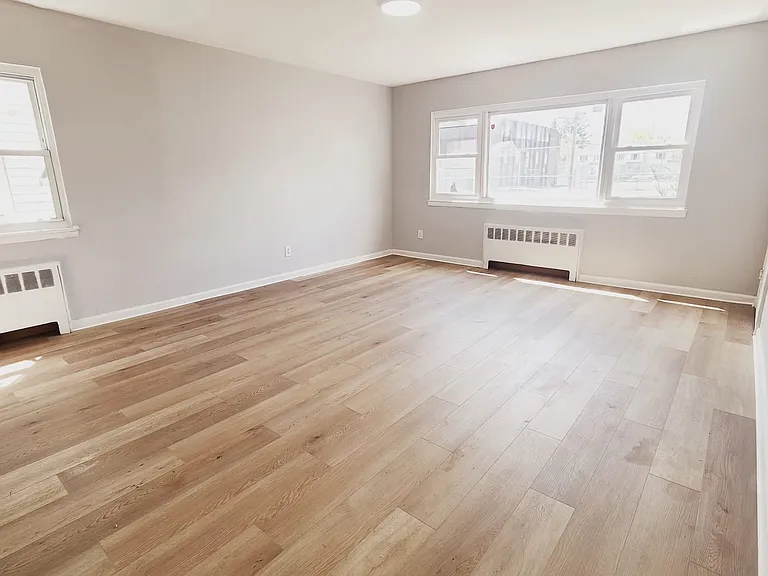 164 Stegman St #1B — Photo 7