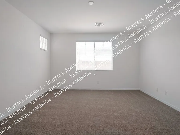 23015 E Starflower Dr — Photo 2