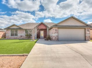 1226 Daniel St, San Angelo, TX 76905