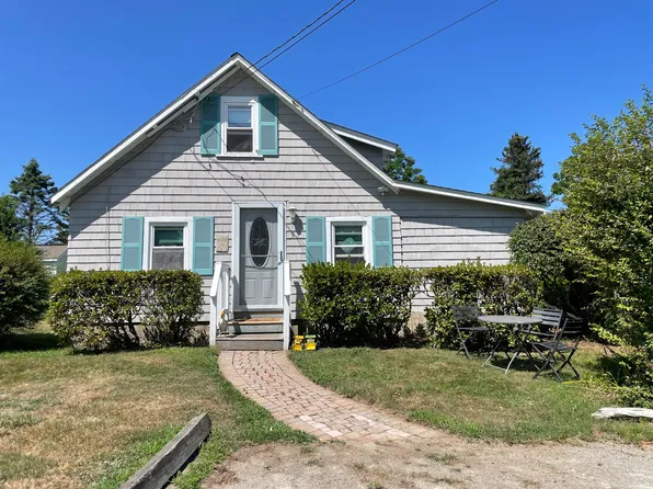 (undisclosed Address), Narragansett, RI 02882