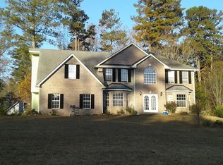 1376 Regal Heights Dr, Lithonia, GA 30058