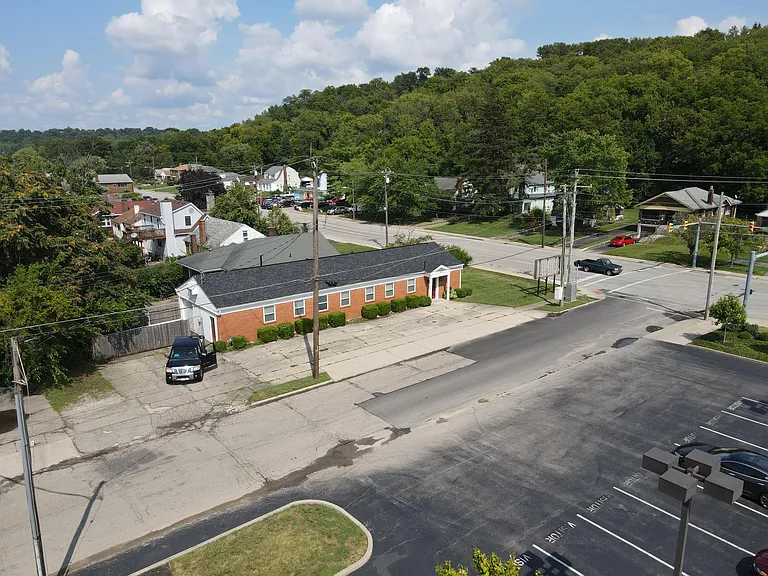 9443 Reading Rd — Photo 4
