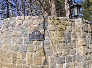 41 Water Valley Rd, Scituate, RI 02831