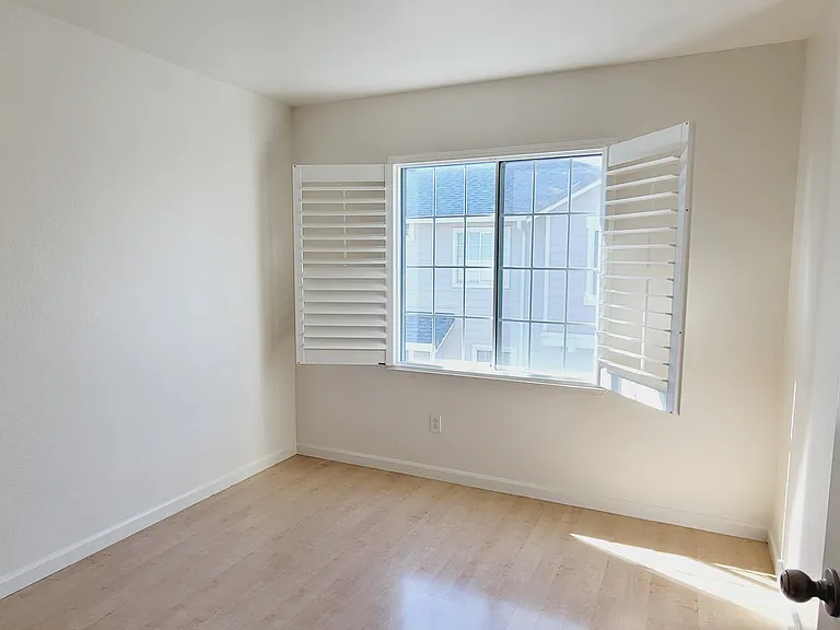 1102 Brooks Range Lndg — Photo 33