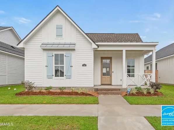 106 Harbourside Dr, Youngsville, LA 70592