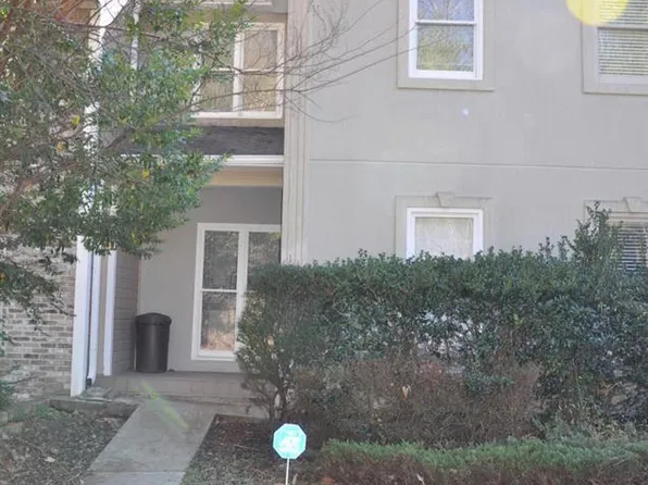 1729 Ashwood Ln, Birmingham, AL 35209