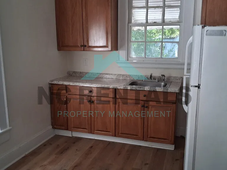 307 N Parker St #305 — Photo 7