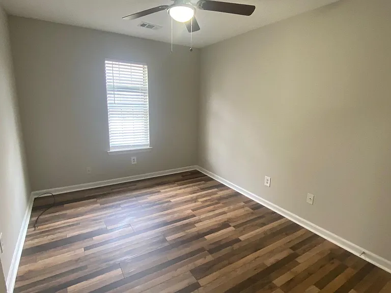 398 Oak Harbor Trl — Photo 5