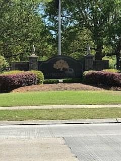 5th image of Oak Alley Blvd