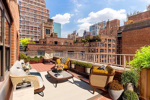 1st image of 305 E 40th St #14R