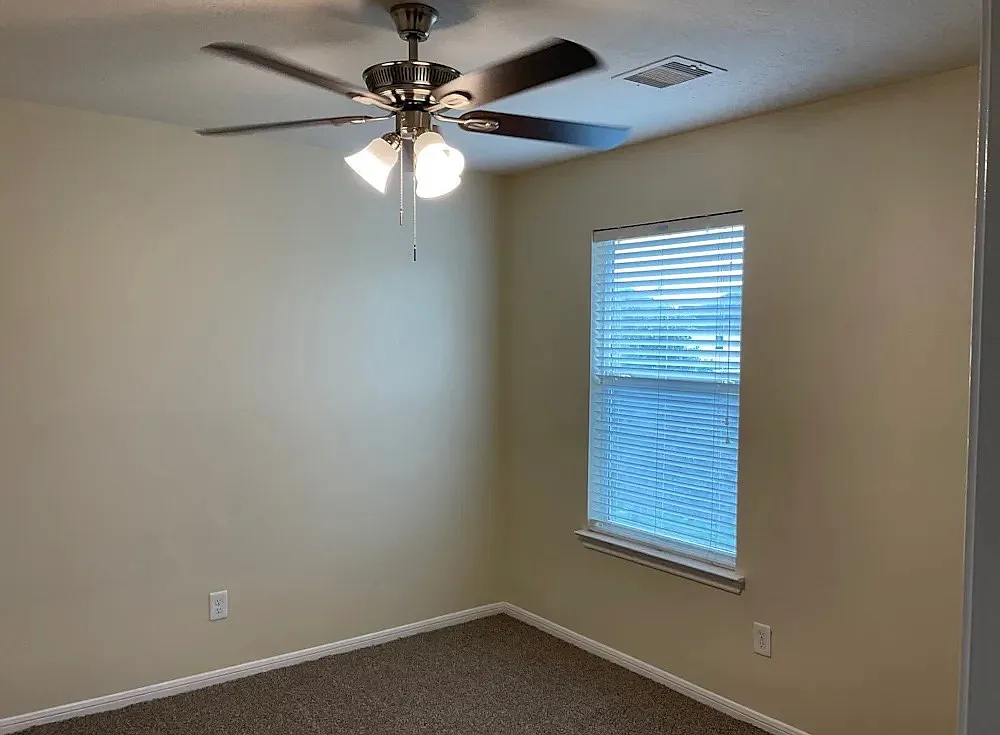 Building Photo - 13202 Ambrosa Dr