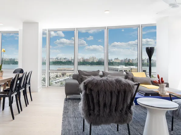 7505 River Road image 8 of 47