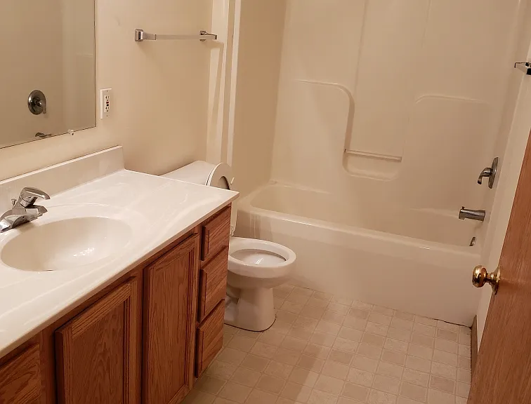 3006 Selkirk Dr #3 — Photo 7