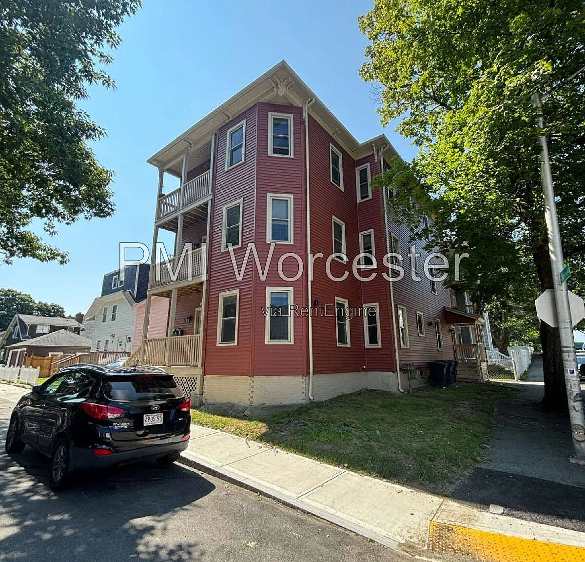 3 bed, 2.0 bath, $2,290 — Photo 1