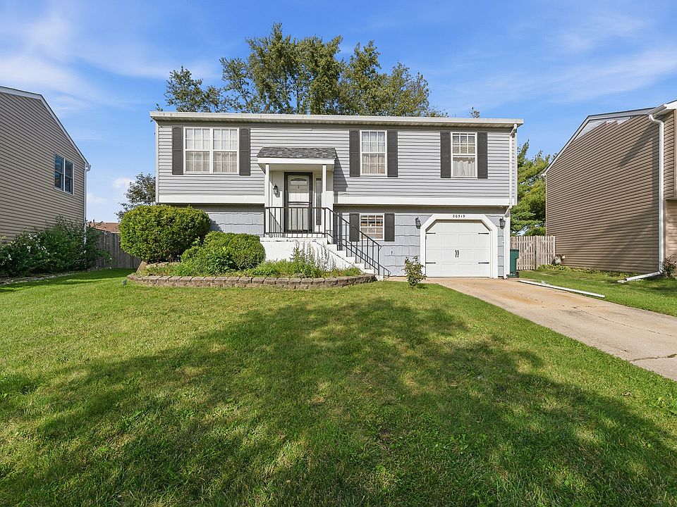 1st image of 20519 S Acorn Ridge Dr