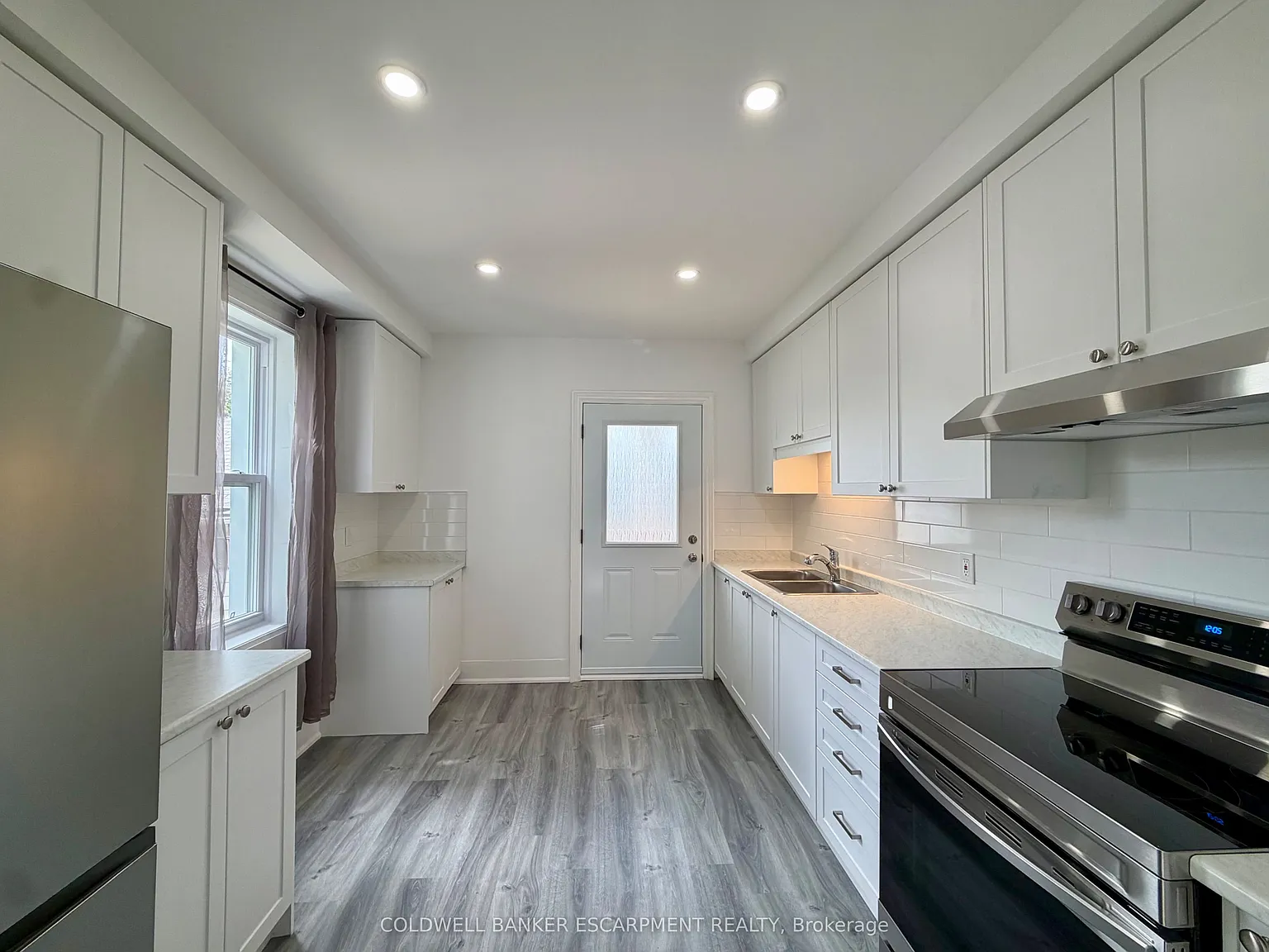2 bed, $2,100 — Photo 4