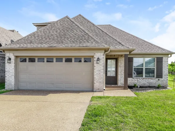 9093 Tremont Dr, Olive Branch, MS 38654