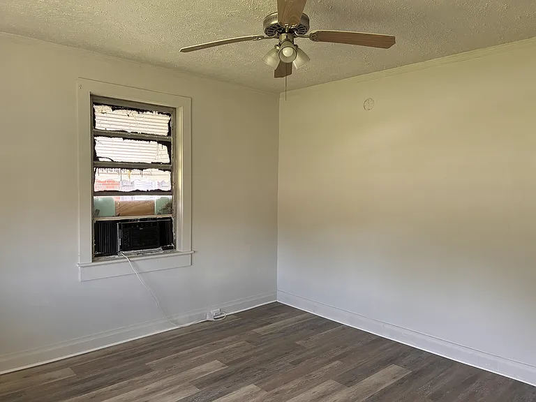1226 Sizemore St — Photo 5