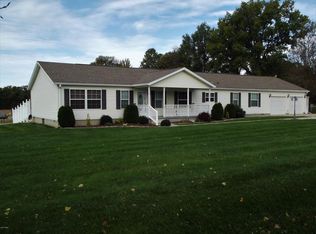 10429 Club Kilroy Rd, Bridgeport, IL 62417