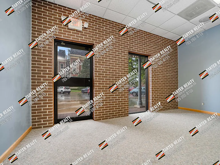 108 S Meridian St #1 — Photo 2