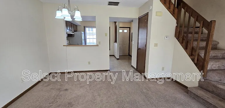 5438 Evard Rd — Photo 6