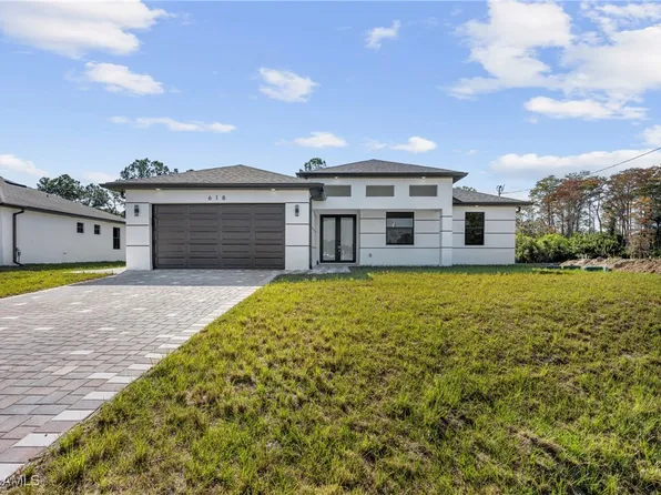 618 Raintree St E, Lehigh Acres, FL 33974