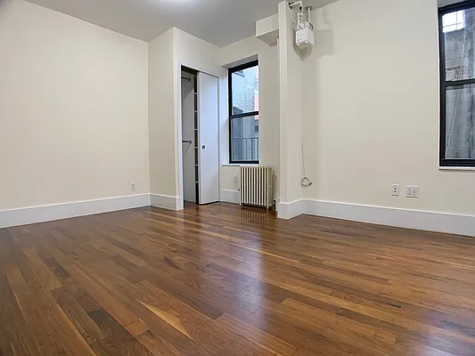 Rented by Corcoran | media 1