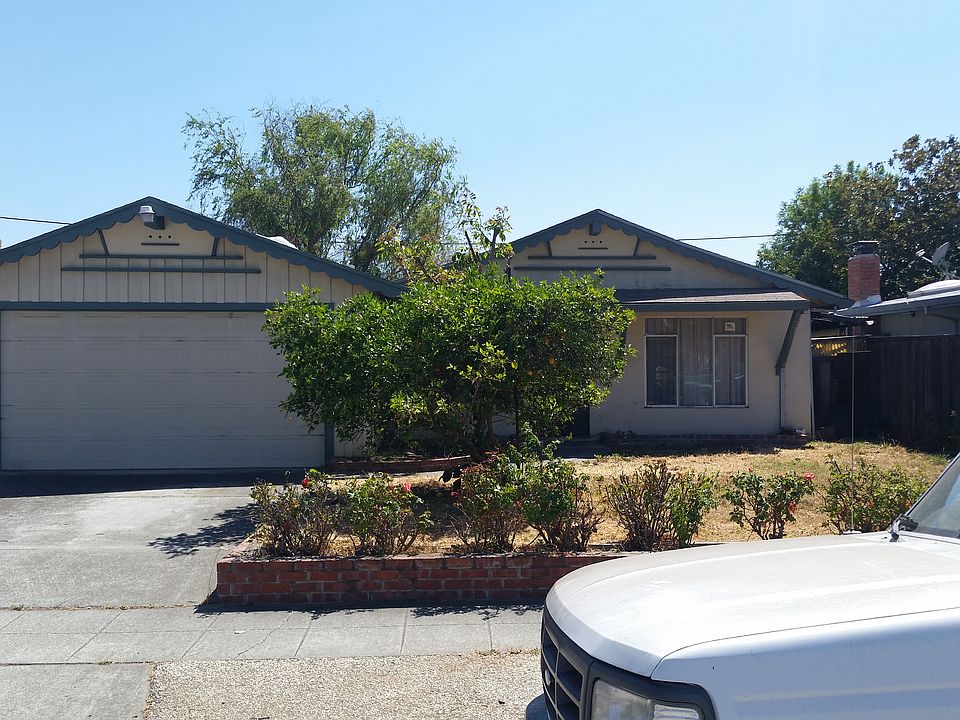 1st image of 1523 Mount Whitney Dr