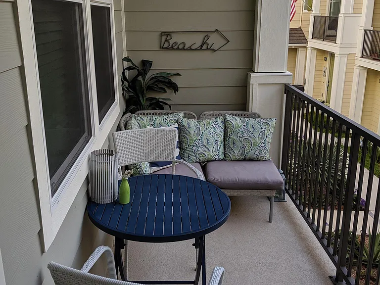 504 Finch Ln — Photo 18