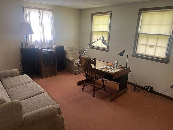 4th image of 5 Winslow Rd